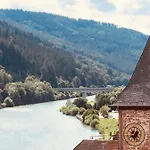Und Neckarblick Bei Heidelberg *