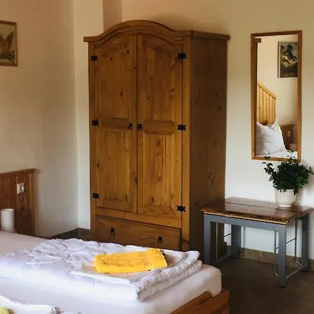 Apartment Und Neckarblick Bei Heidelberg Hirschhorn