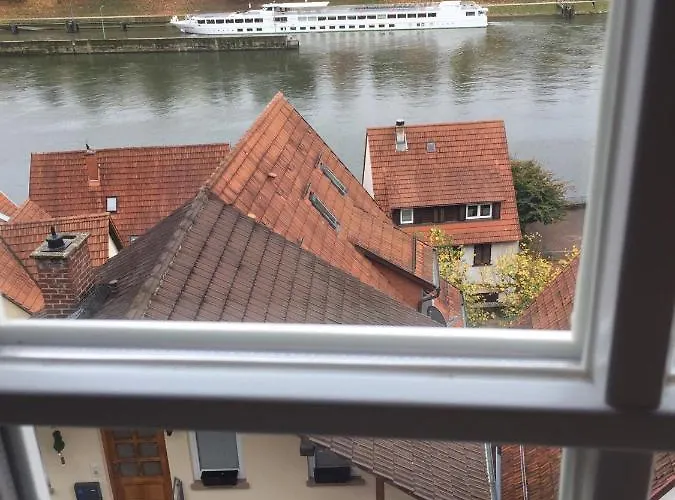 아파트 Und Neckarblick Bei Heidelberg *